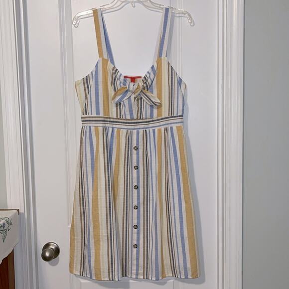 Chelsea & Violet Dresses & Skirts - ⚡️ 3 for $30 ⚡️ Chelsea & Violet Women’s Large Striped Sundress